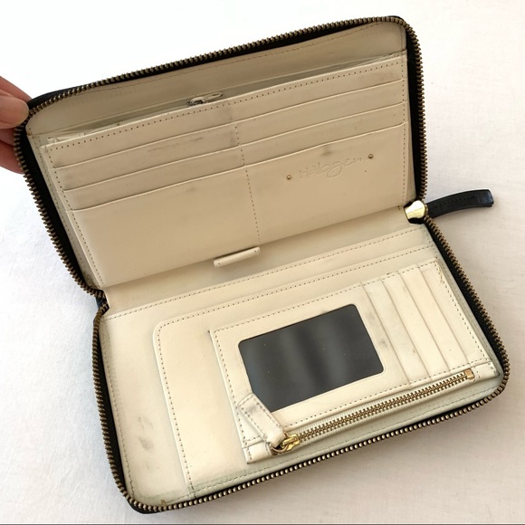 Authentic Halogen Leather Wallet Organizer - Picture 4 of 10